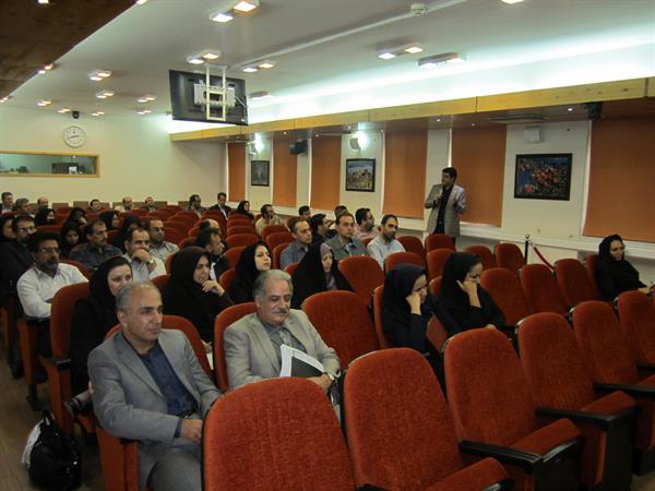 آموزش کارکنان مدیریت سبز 3